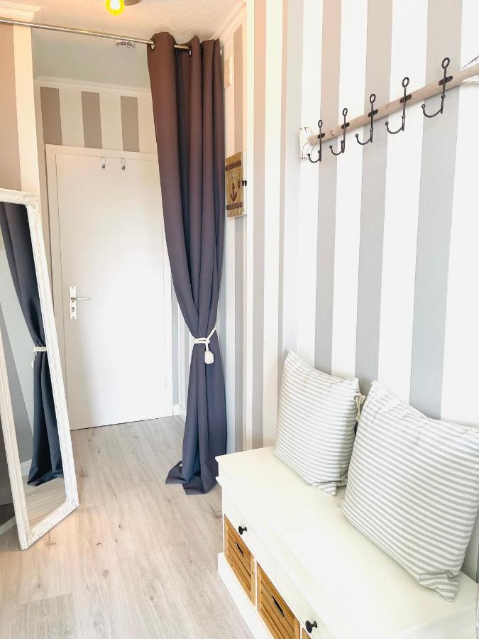 Moin Groemitz Apartment ภายนอก รูปภาพ