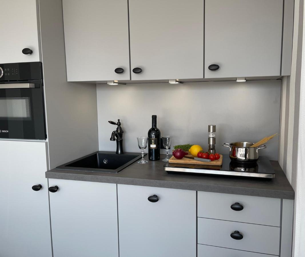 Moin Groemitz Apartment ภายนอก รูปภาพ